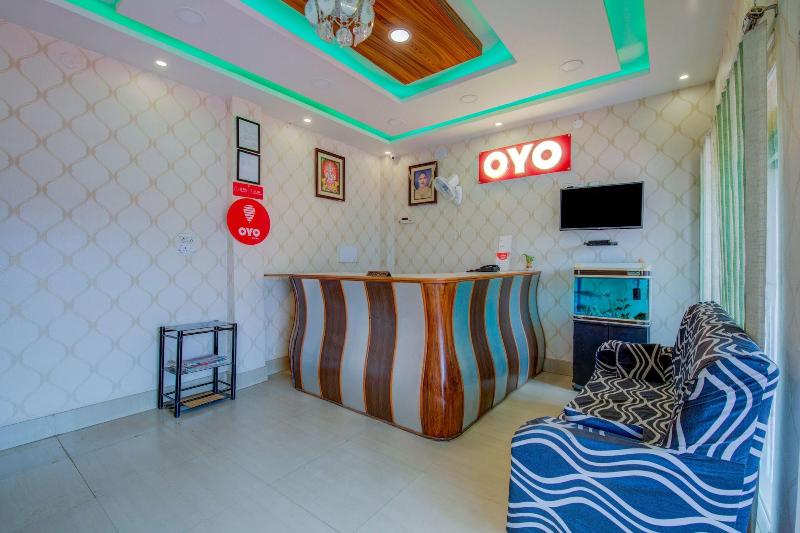 Oyo 13490 Hotel Aniket — photo 3