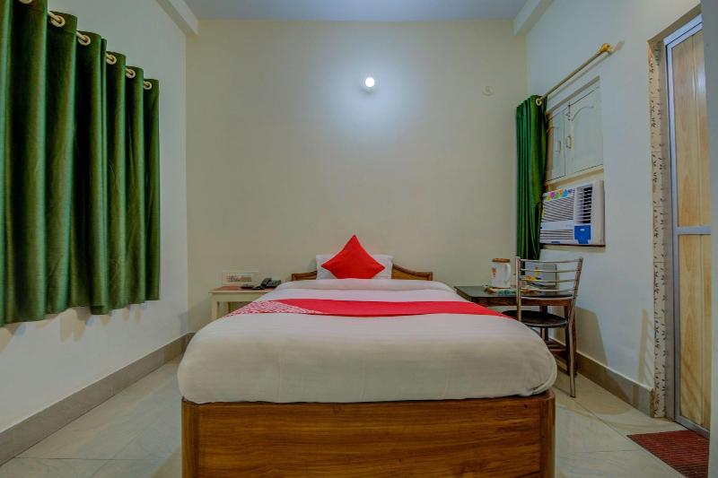 Oyo 13490 Hotel Aniket — photo 5