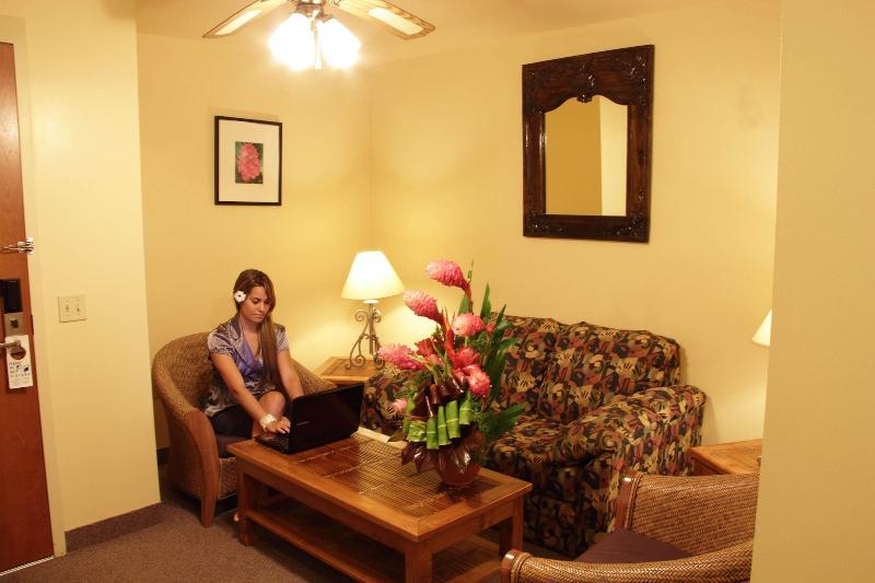 Tradewinds Hotel image
