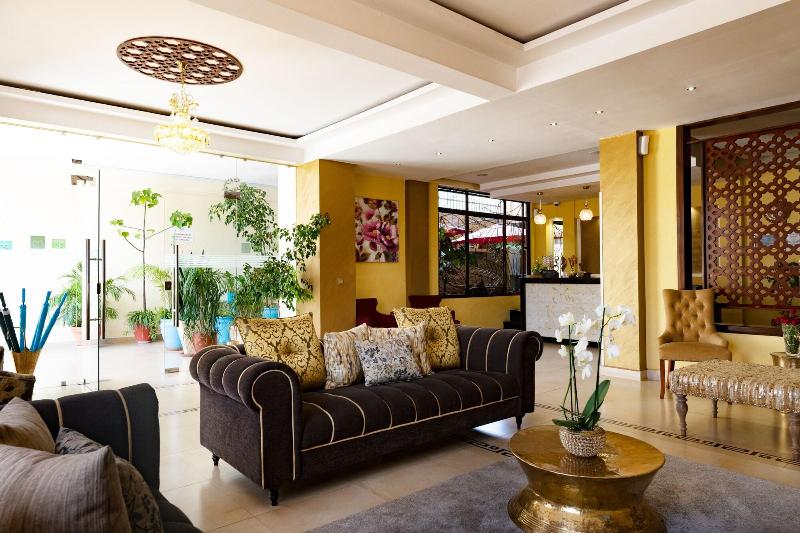 Saab Royale Hotel image