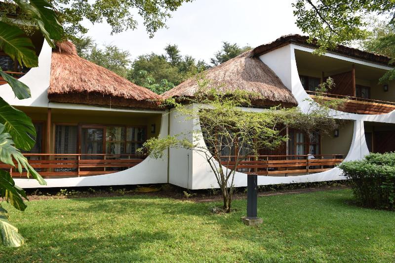 Hotel Club Du Lac Tanganyika image