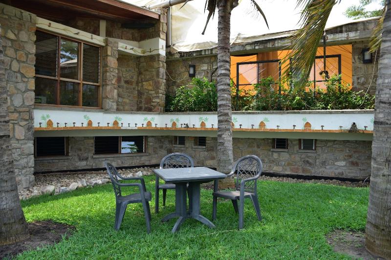 Hotel Club Du Lac Tanganyika image