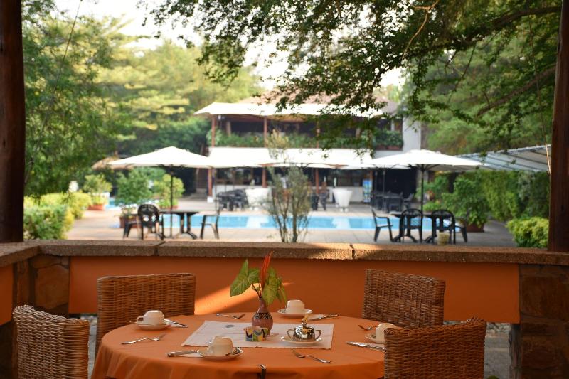 Hotel Club Du Lac Tanganyika image