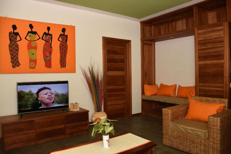 Hotel Club Du Lac Tanganyika image