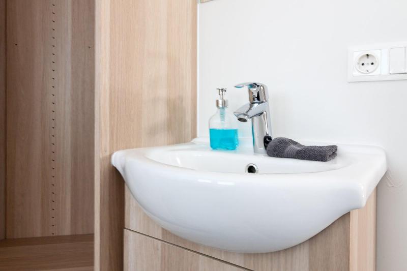 Kef Guesthouse by Keflavík airport image