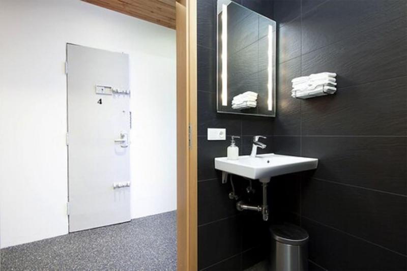 Kef Guesthouse by Keflavík airport image