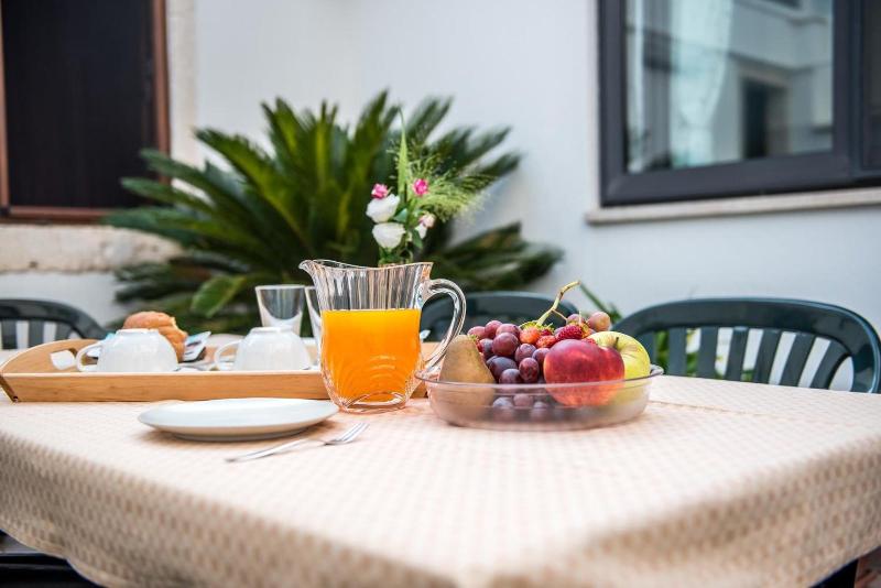 B&B Panaro image