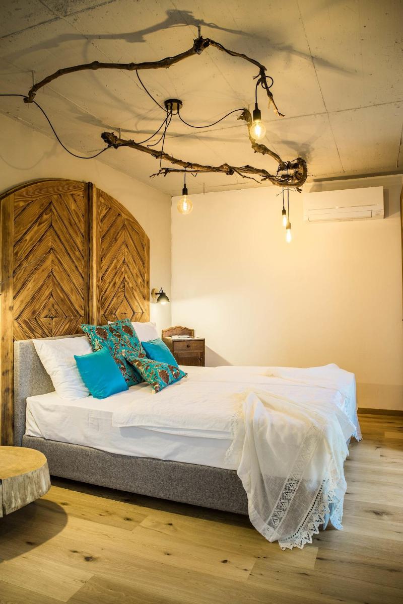 Hotel Pok image