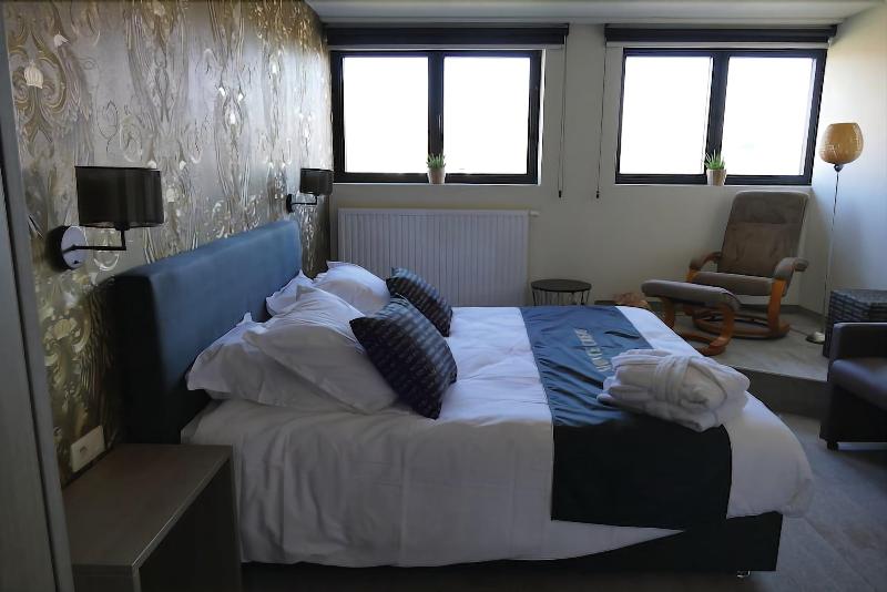 Hotel Monte Cristo image