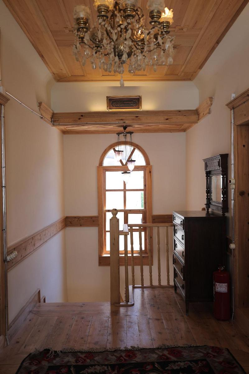 Melekli Konak image