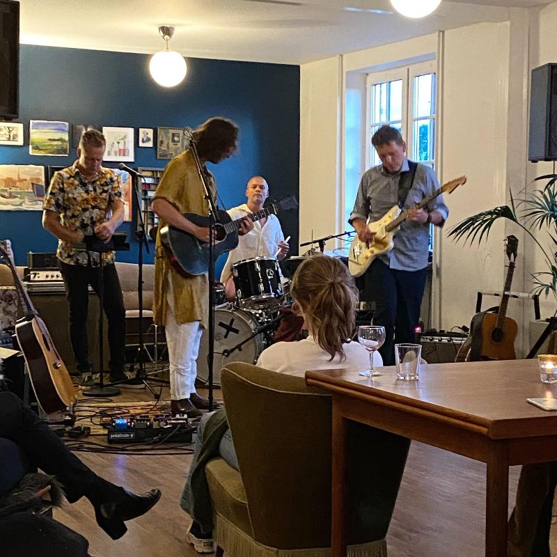 Huset I Hejls image