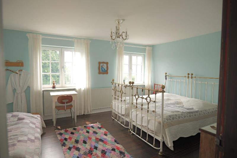 Huset I Hejls image