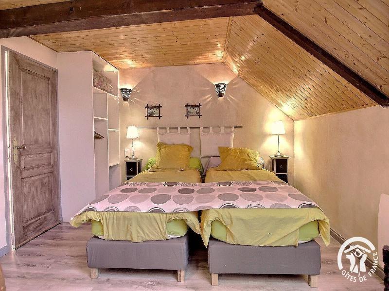Le Clos Des Hortensias image