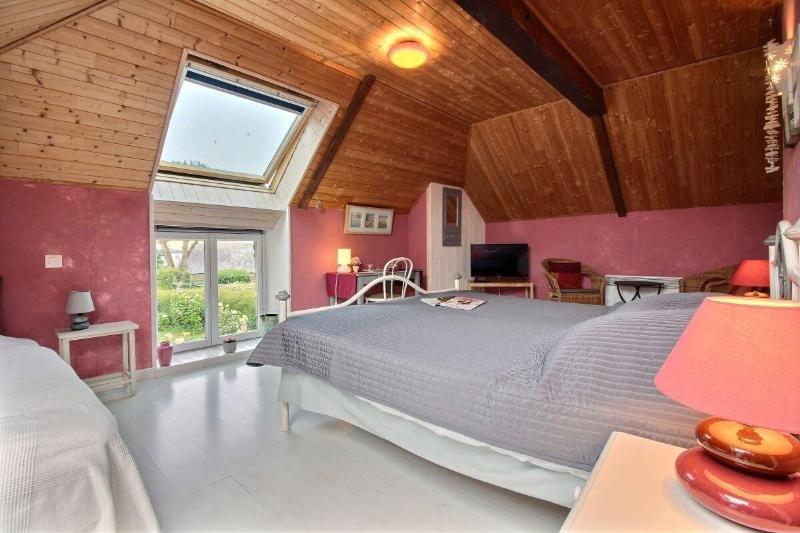 Le Clos Des Hortensias image