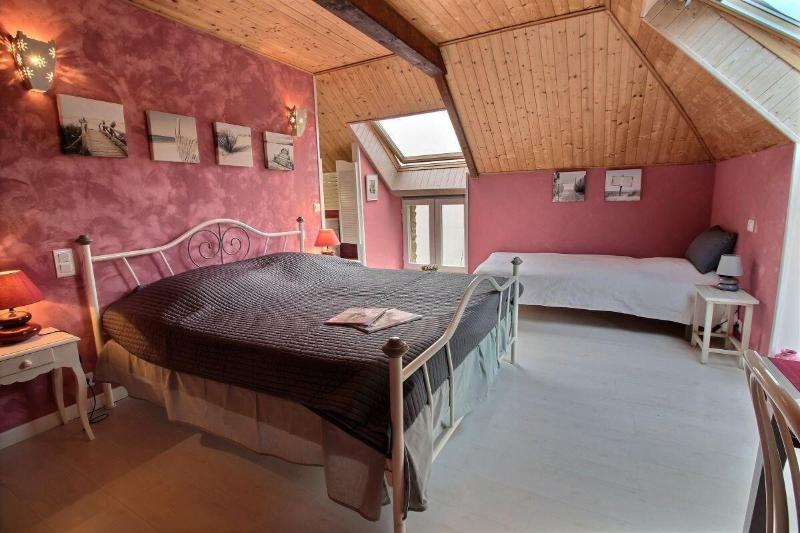 Le Clos Des Hortensias image