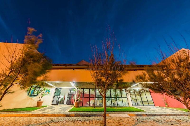 Hotel Amarração image