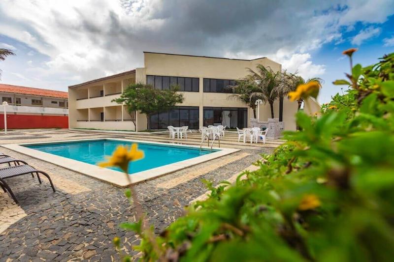 Hotel Amarração image