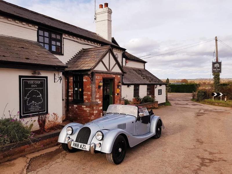 The Oak Inn Staplow image