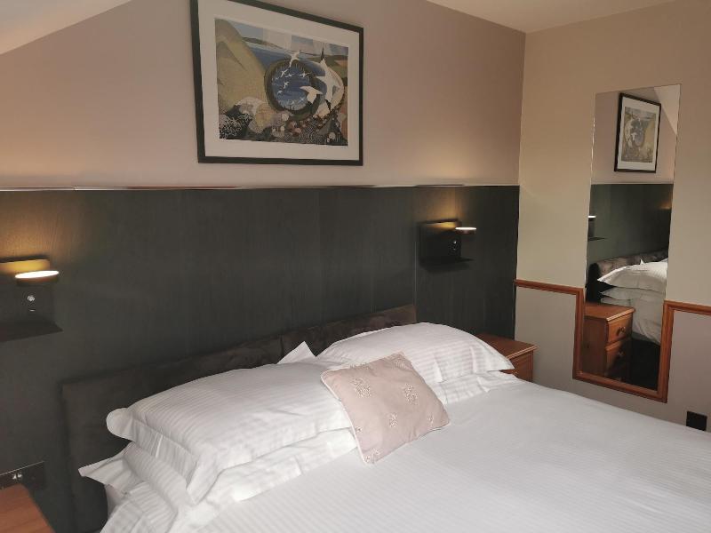 Murray Arms Hotel image