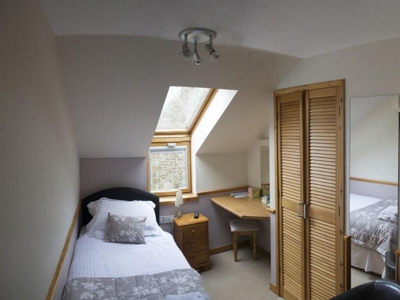 Murray Arms Hotel image