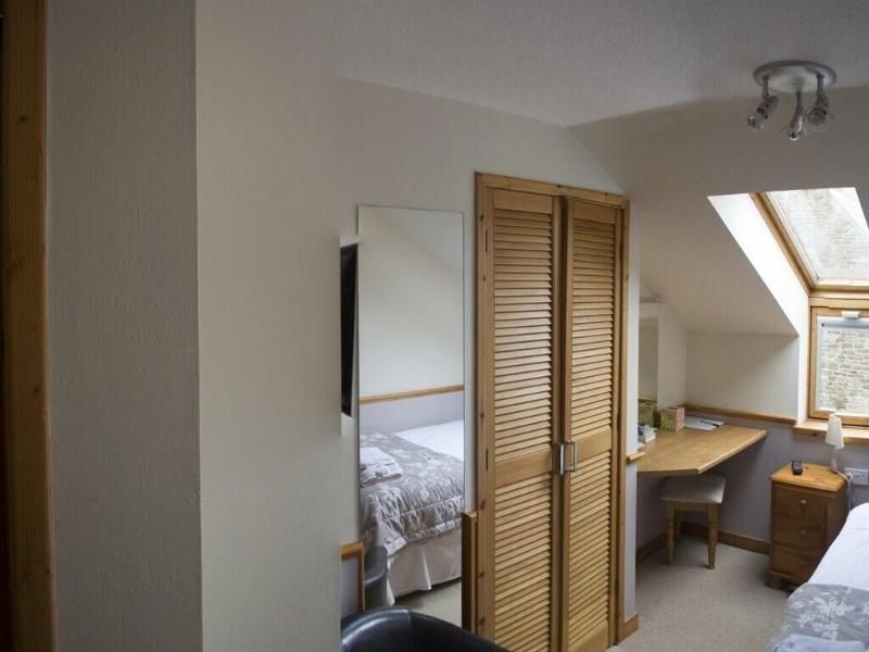 Murray Arms Hotel image