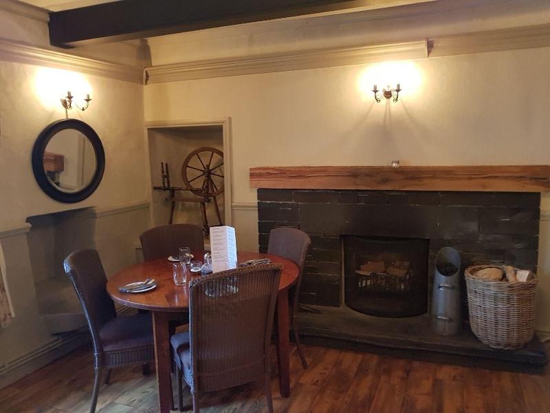 Old Kings Head image