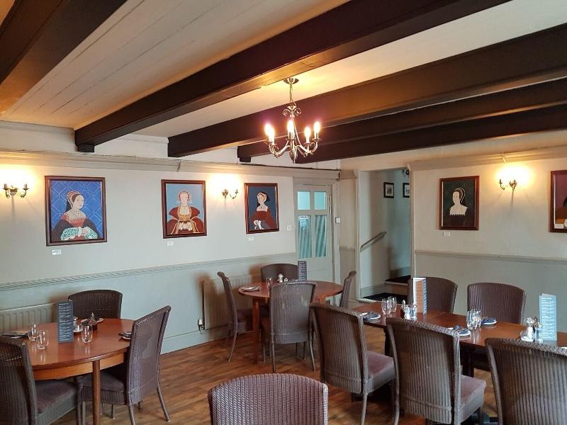 Old Kings Head image