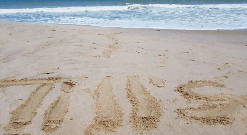 Tills Beach Hotel image