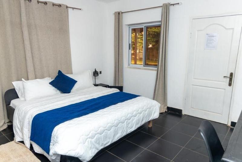 Tills Beach Hotel image