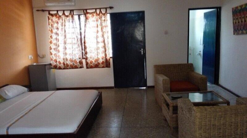 Tills Beach Hotel image