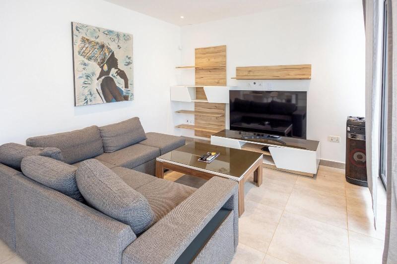 Tills Beach Hotel image