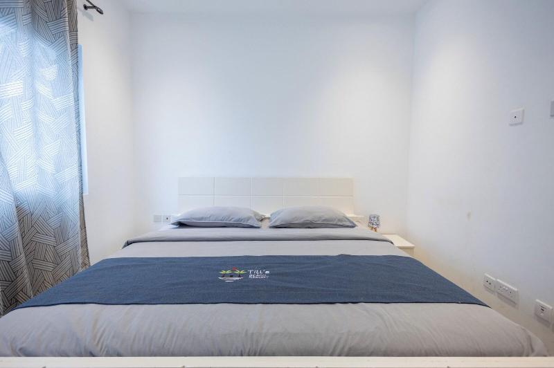 Tills Beach Hotel image