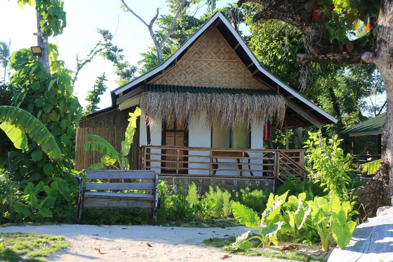 Patrick's on the Beach image