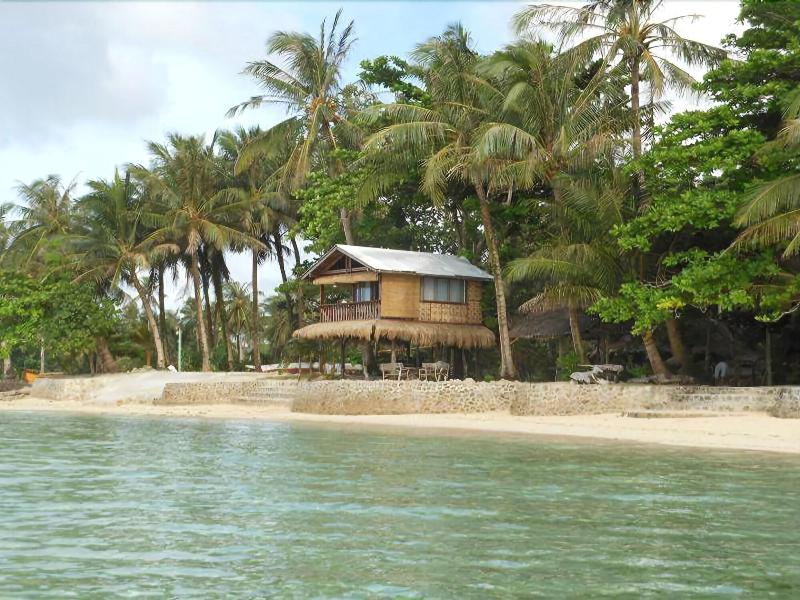 Patrick's on the Beach image