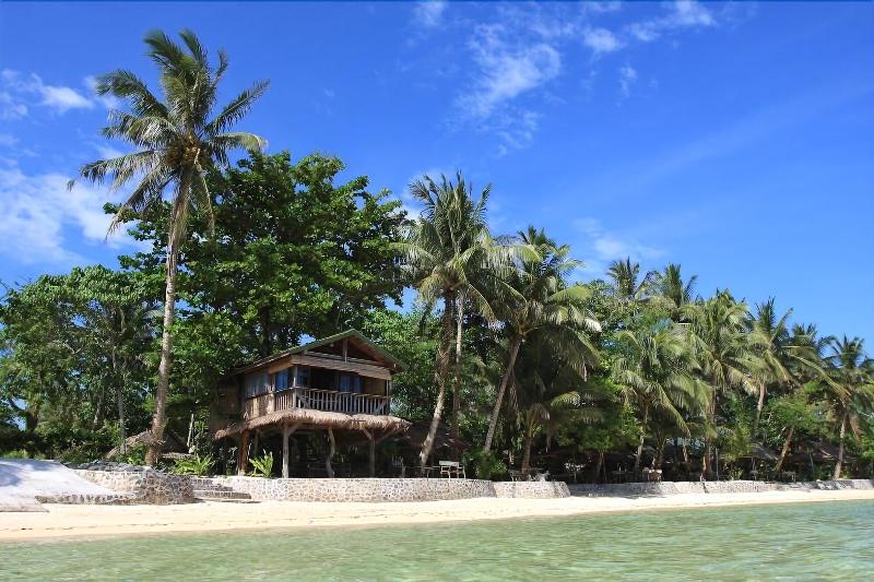 Patrick's on the Beach image