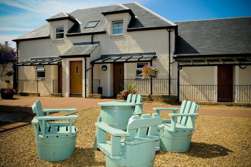 Woodland Bay Hotel image