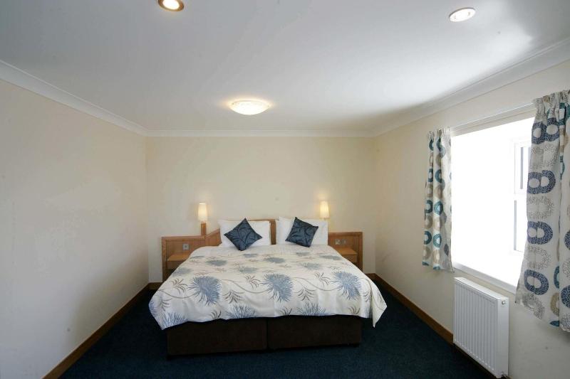 Woodland Bay Hotel image