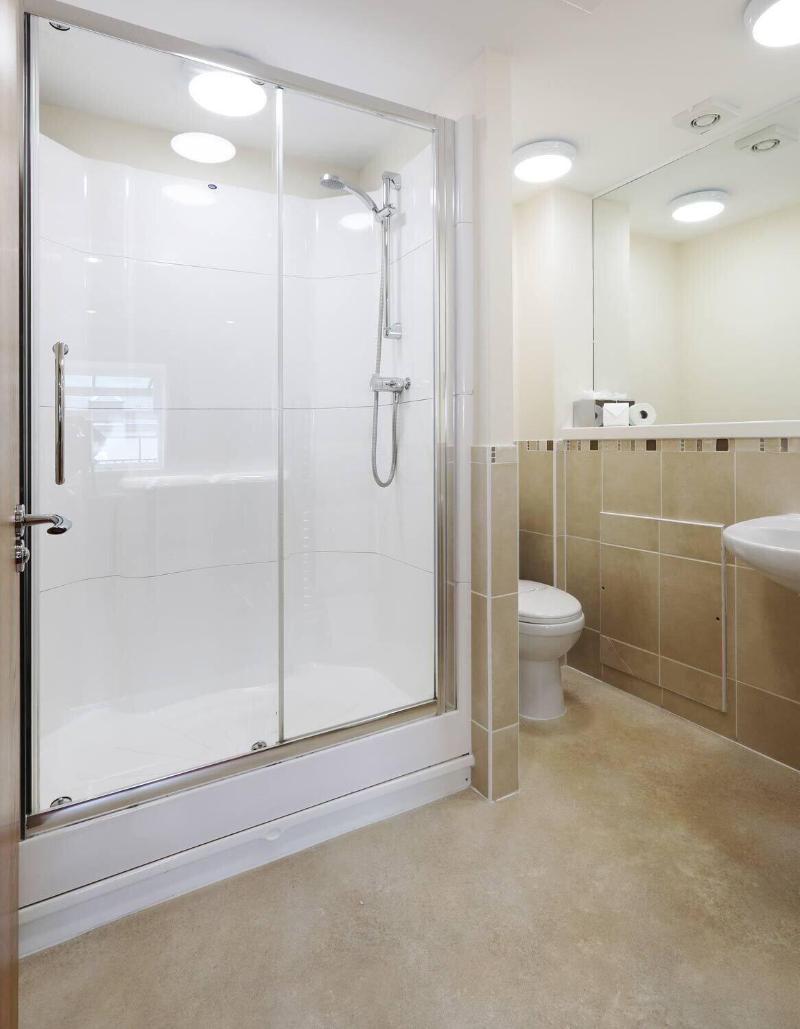 Woodland Bay Hotel image