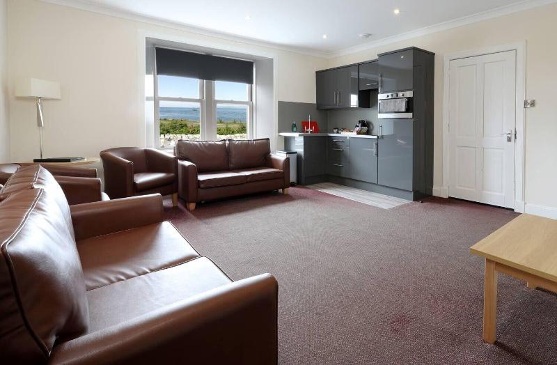 Woodland Bay Hotel image