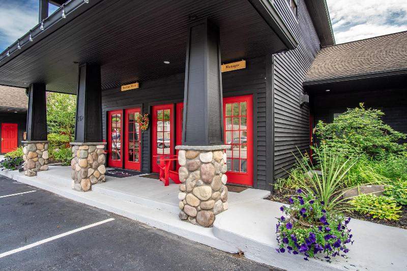 The Alpine Lodge image 7