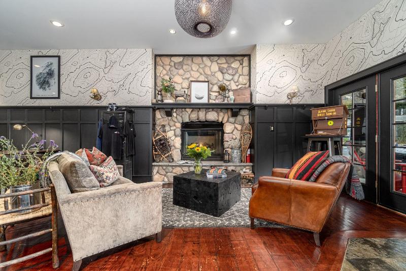 The Alpine Lodge image