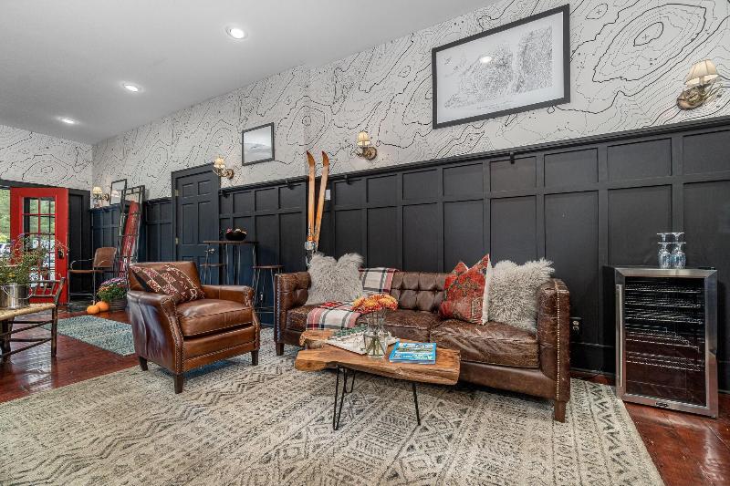 The Alpine Lodge image