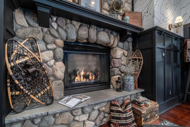 The Alpine Lodge image
