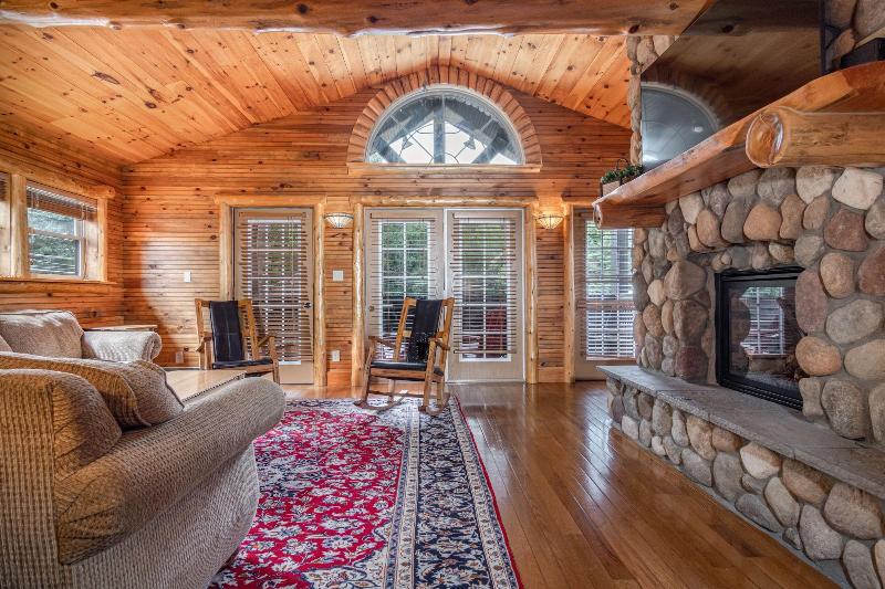 The Alpine Lodge image