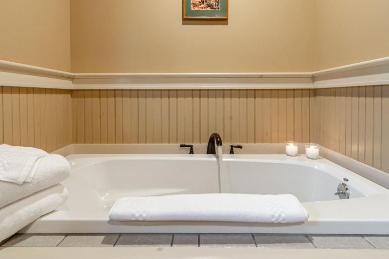 The Alpine Lodge image