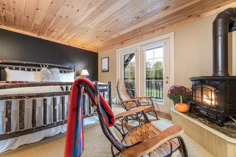 The Alpine Lodge image
