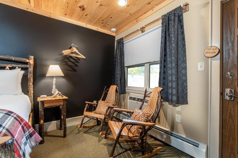 The Alpine Lodge image
