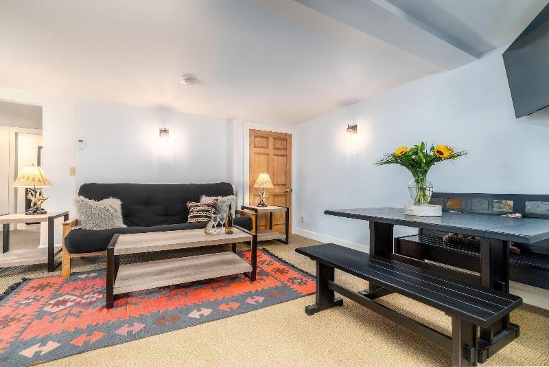 The Alpine Lodge image