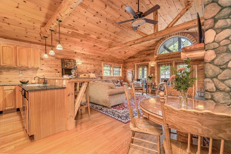 The Alpine Lodge image