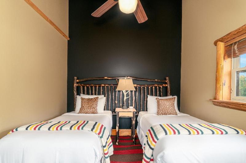 The Alpine Lodge image
